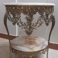 میز برنجی