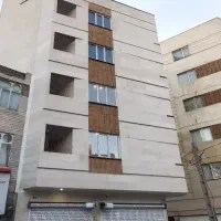 ۶۰ متر / دو خواب / فول امکانات / نوساز / طبقه ۳