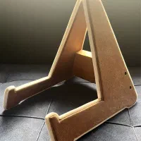 پایه گیتار چوبی