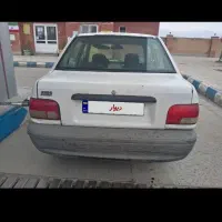 پراید82 دوررنگ سفید کاربراتور ۲گانه دستی سالم