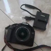 دوربین canon ۱۳۰۰D