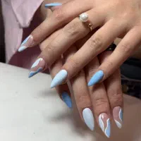 استخدام ناخن کار حرفه ای و کوپ کار ماهر