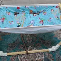 گهواره کودک|تخت و صندلی بچه|رشت, بازار|دیوار