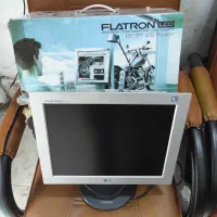 مانیتور LCD LG 15 لاکاغذی فوق العاده تمیز با کارتن