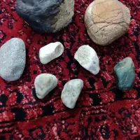 دوعدد شهاب سنگ و به چیز های دیگه به فروش میرسد