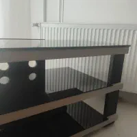 میز تلویزیون ابعاد 100 در 50