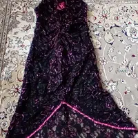 لباس مجلسی|لباس|قائن, |دیوار