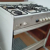 اجاق‌گاز ۵ شعله فردار، سالم، سرویس شده