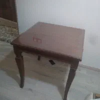 میز چوبی