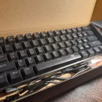 کیبورد مکانیکال ابیTgk 321 تمیز فقط ۳ ماه کار کرد|قطعات و لوازم جانبی رایانه|ساری, |دیوار
