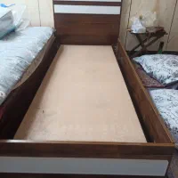 تخت یک نفره