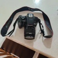 دوربین کانن (canon Eos1100D) وشارژر و کیف  حرفه ای