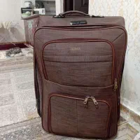 چمدان در حد نو