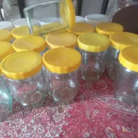 بیست عدد شیشه مربا و ترشی نیم کیلویی