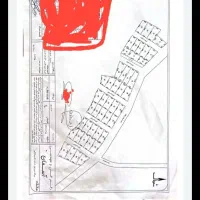 زمینی واقع در میانه