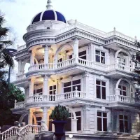 تک واحد/۳خواب/۱۷۰متری/اخر۱۲متری نمازی/قابلیت تمدید