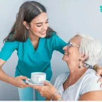 پرستاری از یه خانم سالمند