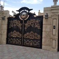 جوشکاری و درب و پنجره سازی بهتاج