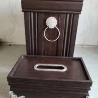 ویترین، سطل وجای دستمال کاغذی، سه چرخه، ومیز تلفن