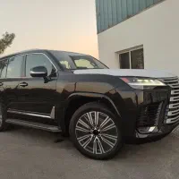 لکسوس lx700