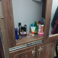 جاکفشی و میز آرایش بادر کشویی|جاکفشی، کمد، دراور|اصفهان, شهید رجایی|دیوار