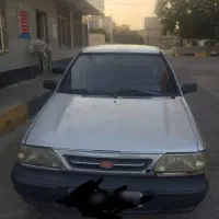 پراید نقره‌ای مدل84