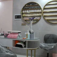 اجاره میز ناخن در سالن مهوا