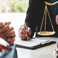 وکیل دادگستری / مشاوره رایگان