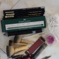 تمامی وسایل سیاه قلم