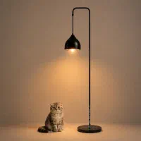 اباژور ایستاده پینترستی کنارسالنی فلزی مینیمال OWL|چراغ خواب و آباژور|تهران, ستارخان|دیوار