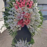 تاج گل ترحیم و افتتاحیه (نمایشگاه بین المللی)