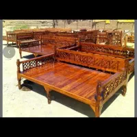 مبل میز سنتی مناسب کافه دکور یه قسمت حیاط