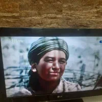 تلوزیون ۳۲ ا نج ال جی