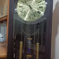 ساعت ایستاده چوبی