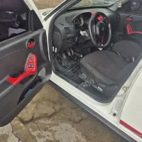 فروش ماشین کویک ۴۰۳ سفید قرمز|خودرو سواری و وانت|نورآباد, |دیوار