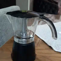 قهوه ساز نو وبسیار با صرفه  زیبا.