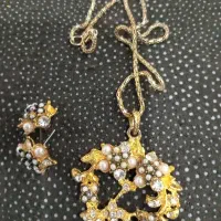 بدلیجات نیم ساعت گردنبند گوشواره طرح زیبا