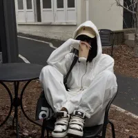 ادمین و فیلم بردار حرفه ای هستم برای رشد پیجت