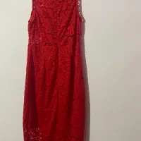 پیراهن قرمز|لباس|آستارا, |دیوار