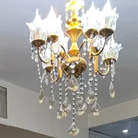 دو عدد لوستر ۴شاخه ۸ شعله رنگ طلاایی نورسازان