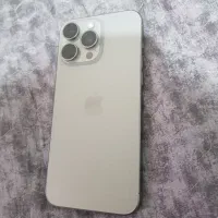 آیفون ۱۵pro max حافظه ۱ترا کاملا سالم