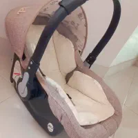 کریر و آغوشی