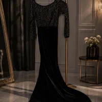 لباس مجلسی مخمل بالای لباس کار شده