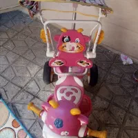 سه چرخ سالم بدون هیچ مشکلی