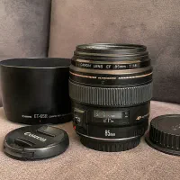لنز Canon 85mm f/1.8 USM تمیز، بدون خط و خش