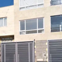 یک واحد دو خوابه نوساز طبقه اول ساختمان