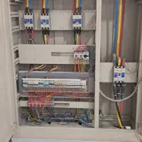 سیم کشی و عیب یابی ساختمان و صنعتی تک فاز و سه فاز