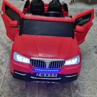 ماشین شارژی با لاستیکهای بادی مانند ماشین واقعی