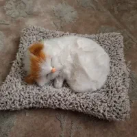 عروسک تزئینی طرح گربه