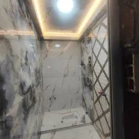 به یک کارگر ساده جهت کار در کاشی کاری وینگ کاری